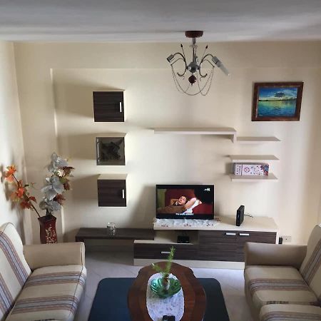 Апартаменты One Apartament Дуррес Экстерьер фото