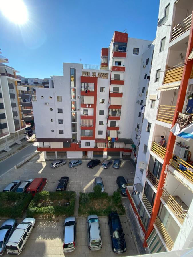 Апартаменты One Apartament Дуррес Экстерьер фото